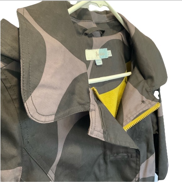 Boden Rainy Day Fleece Lined Polka Dot Mac Coat - Picture 2 of 10